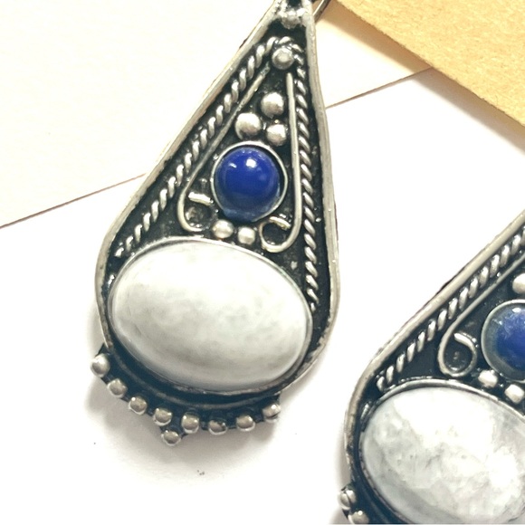 🏷️ silver boho dangling earrings with blue & white stones - Picture 7 of 9
